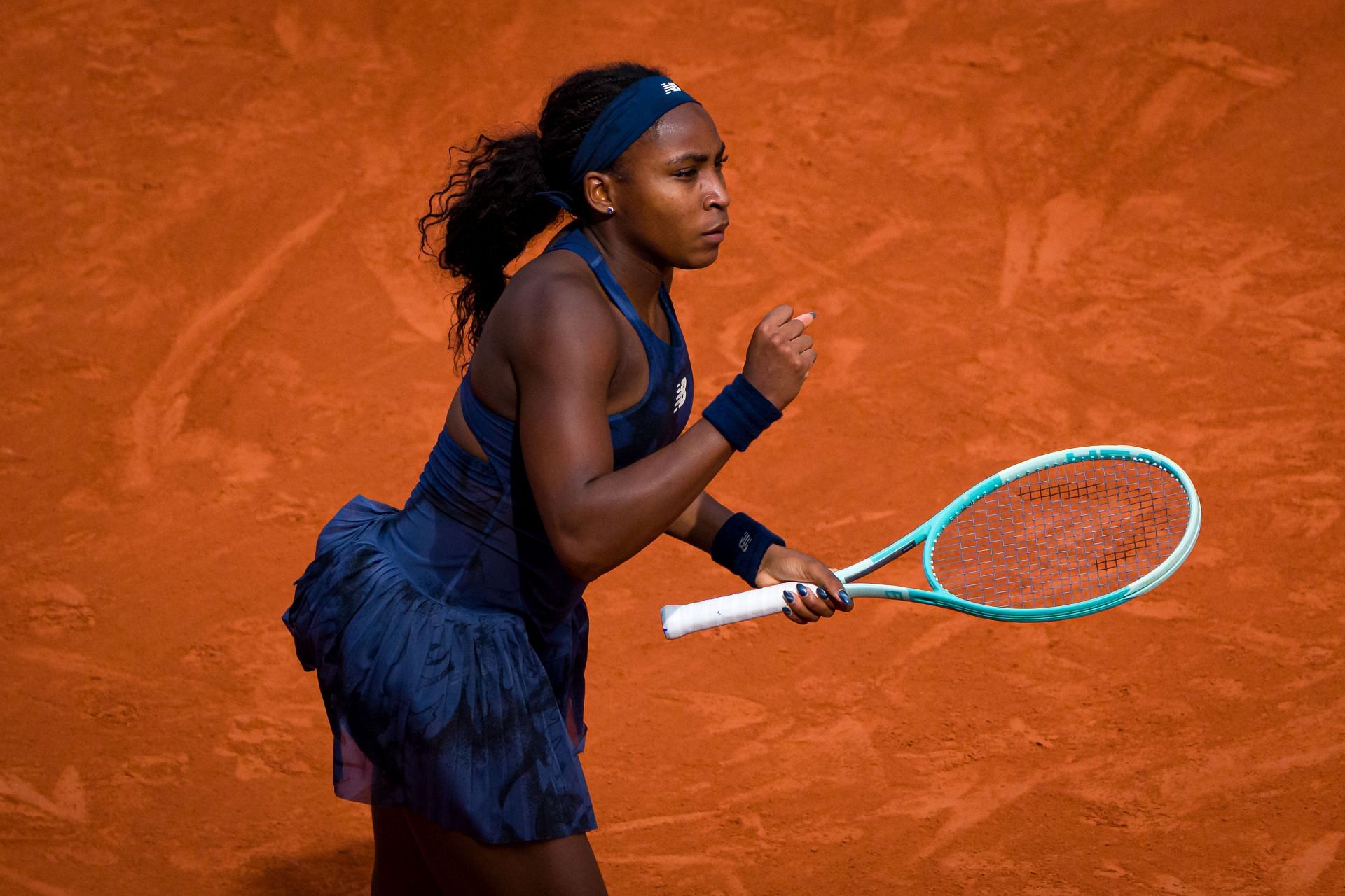 World No. 2 Gauff celebrates during her French Open 2R win | Image Source: Getty